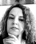 Portrait de XHAVALEKAMirela